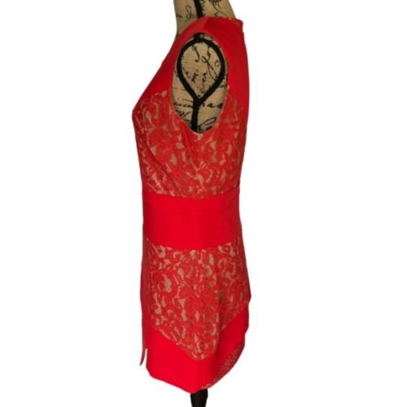 BCBGMaxAzria Women’s Size 8 Dahlia Asymmetrical Lace Dress - Picture 2 of 9